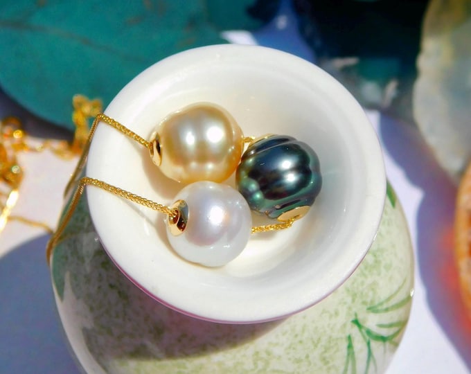 Floating Pearl Necklace | Three South Sea Pearls | AAA | Circled Pearls | Adjustable Solid 18K Gold Chain | Dainty Chain | Golden | Peacock