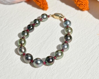 Tahitian Pearl Bracelet with Ruby: Multi-Color Black Pearls, Natural Ruby, For 6.5 inch to 7 Inches Wrist, Solid 9k Gold Clasp