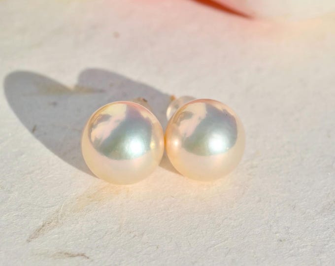 11mm Round Freshwater Pearl Studs: Solid 18K Gold, Light Golden Blush Color, AAA+