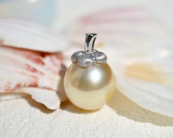 12.5mm Light Golden South Sea Pearl Pendant: Solid 18K White Gold ( no chain), AAA, Fruit Pendant