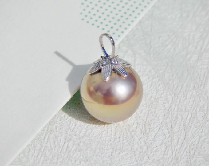 Super Metallic Pearl Pendant | Copper Mauve Pistachio | Solid 18k White Gold | Round | AAA+ | Flower Cap | 11.2mm | Freshwater Pearl Pendent