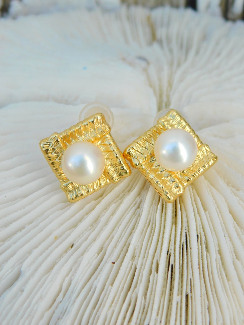 Vermeil Japanese Akoya Pearl Earrings Rhombus Earrings Saltwter Pearls AAA 7.2mm Beige Japanese Saltwater Pearls Modern Design image 7