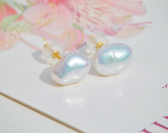 Ultimate Freshwater Keshi Pearl Studs |  7 *9mm | Solid 18k Gold Studs | Metallic White | Free formed Pearl Studs | Small Pearl Studs | AAA+