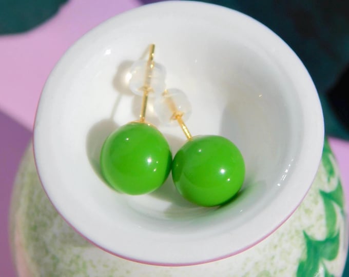 Apple Green Turquoise Studs: Solid 18K Gold, Undyed, Round , Hubei Turquoise, Authentic, AAA+ 9.5mm