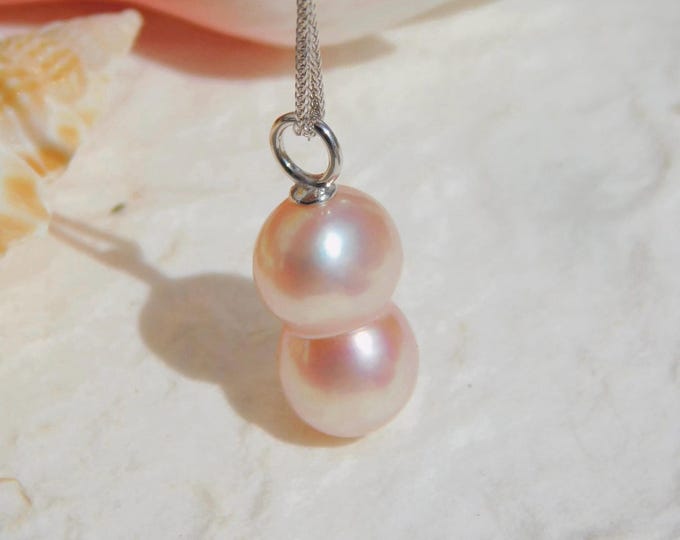Baby Pink Twins Pearl Pendant | AAA+ | 9.5mm *16mm | Solid 18K White Gold Bail | Freshwater Pearl Pendant | Baroque Pearl | Non-nucleated