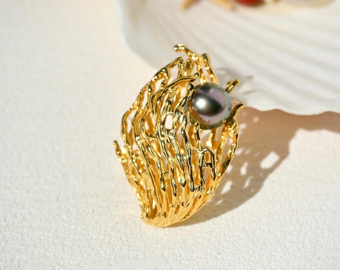 Tahitian Pearl Riff Brooch: Gold Plated Over Sterling Silver, S925, Peacock Black Pearl Pin, AAA, 11.3mm
