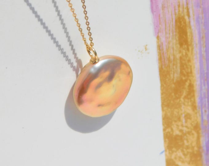 Super Metallic Baroque Pearl Pendant | Big Coin | 20mm | Solid 18K Yellow Gold Bail | Freshwater Pearl Pendant | Mauve Pink Golden Pistachio