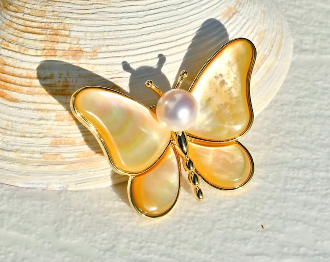 Golden Mother of Pearl Butterfly Brooch: Seashell Pin, Saltwater Akoya Pearl, Alloy
