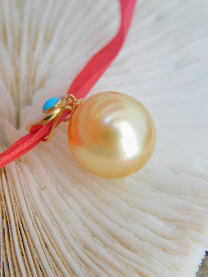 13mm Light Golden South Sea Pearl Pendant Solid 18K Gold Bail AAA Mother of Pearl and Turquoise Saltwater Pearl Pendant image 9