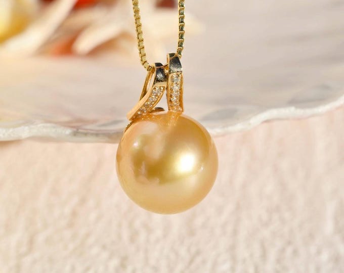 9.9mm Golden South Sea Pearl Pendant ( no chain), Solid 18k Gold, AAA