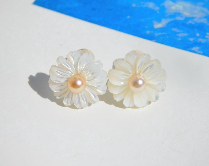 Daisy Studs | Tiny Akoya Pearls | White Mother of Pearl Flower | 12mm Flower | 3.7mm Pearls | Solid 18k Gold | White Flower Studs | AAA