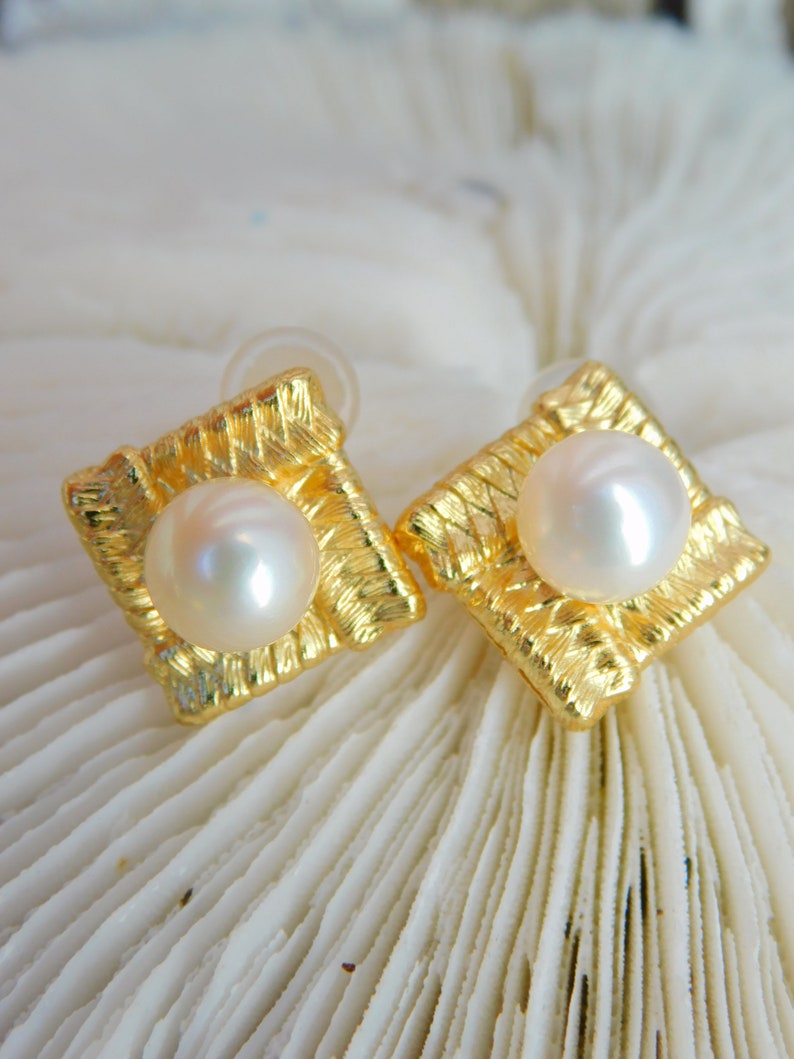 Vermeil Japanese Akoya Pearl Earrings Rhombus Earrings Saltwter Pearls AAA 7.2mm Beige Japanese Saltwater Pearls Modern Design image 8