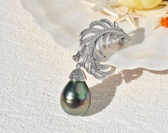 Tahitian Pearl Feather Brooch: Sterling Silver, Brush Finish, Peacock, 11.7mm, AAA