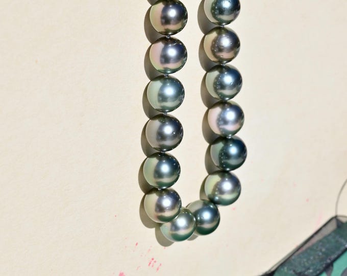 19.25 Inches Tahitian Pearl Necklace: AAA, 10mm-12.4mm; Black Pearl Necklace