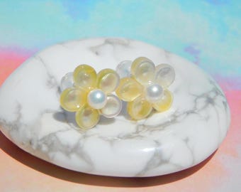 Light Golden Mother of Pearl Flower | Cherry Blossom | Tiny Freshwater Pearls | 12mm Flower | 3.8mm | Flower Studs | Solid 18K White Gold