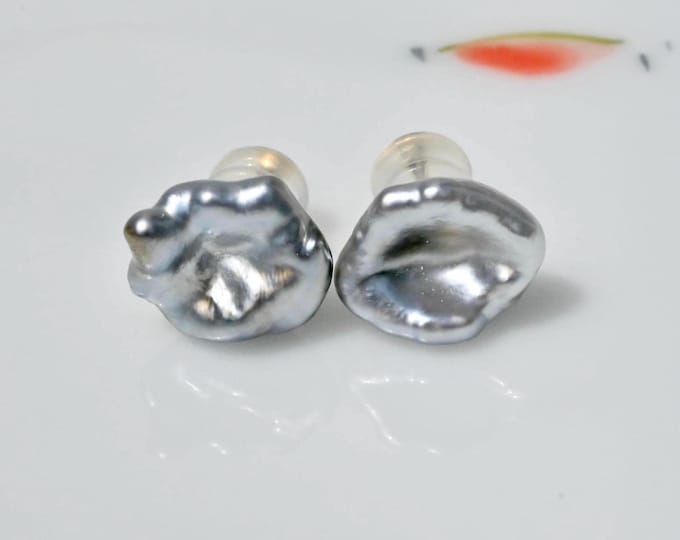 Tahitian Keshi Pearl Studs: Solid 18K Gold, 10mm*12mm, Silver Gray, AAA