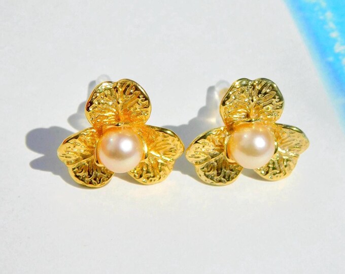 5.8mm Cream Akoya Pearl Flower Earrings | Vermeil Texture Flower Studs | Gold Plated Silver | AAA | Three Petal Flower | Saltwater Pearls