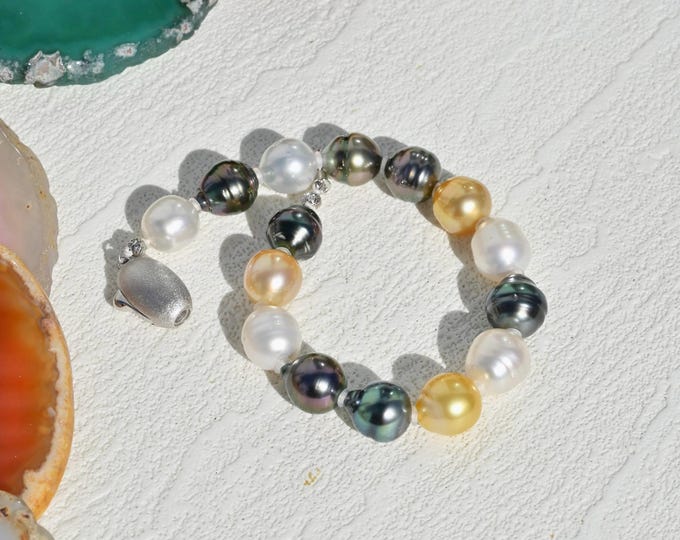 South Sea Pearl Bracelet: White, Golden South Sea Pearls, Tahitian, For 7-inch Wrist, Sterling Silver Clasp