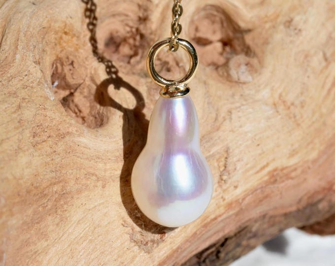 Freshwater Keshi Pearl Pendant/Charm: Solid 18K gold, Iridescent White, AAA+, Baroque Pearl Pendant, 8mm*12mm