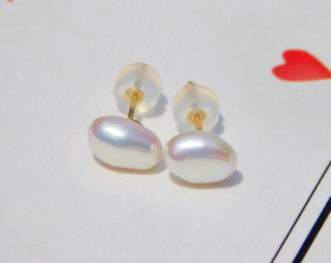 Small Freshwater Keshi Pearl Studs | Ultimate Luster | Solid 18k Gold Studs | Metallic White | 5 *8mm | Free formed Pearl | Small Studs