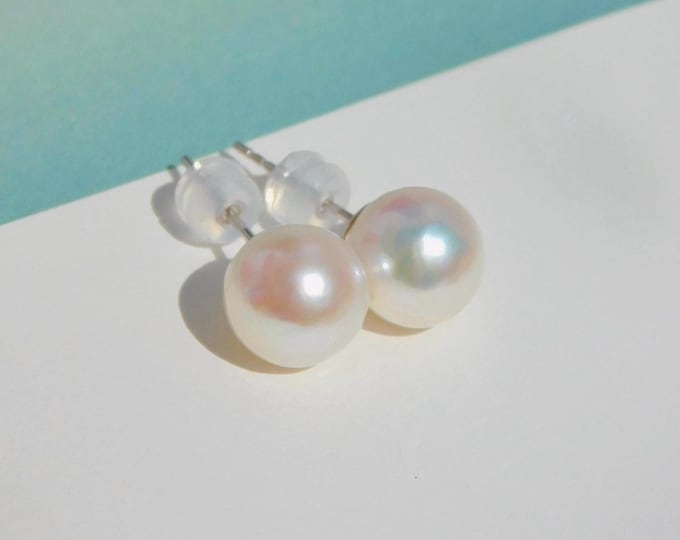 8.7mm Akoya Pearl Studs | Semi-Baroque | Solid 18k White Gold | Japanese Pearls | Saltwater Pearl Studs | Baroque | White with Pink | Au750
