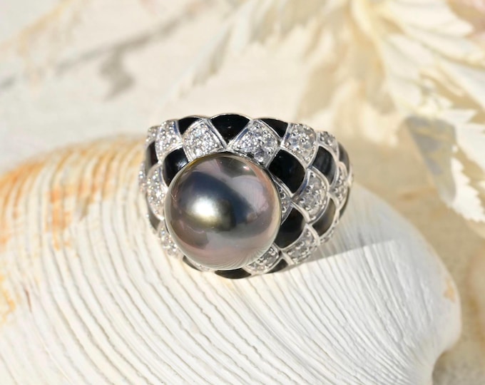 11.3mm Tahitian Pearl Black Enamel Silver Ring: White Gold Plated, AAA, 7 US Size