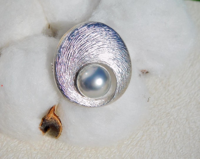 10.2mm Tahitian Pearl Brooch/Pendant | Textured Sterling Silver | Light Silver Gray | AAA | Brooch Pin | Near Round | Saltwater Pearl Pin