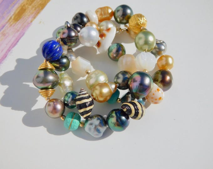 Tahitian Pearl and Seashell Necklace | AAA | 17.25 Inches | Solid 18kt/14kt Yellow Gold | Au750 | Mother of Pearl | Black Pearl Necklace
