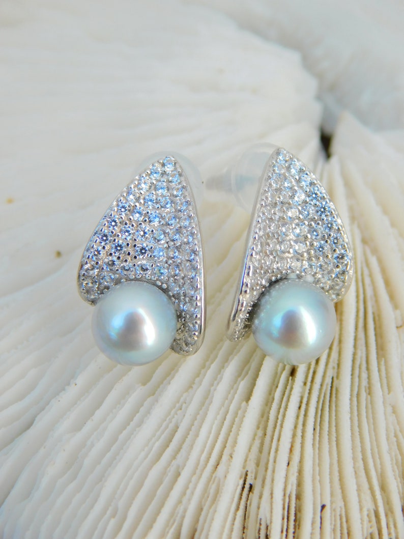 Cluster Errings Pastel Blue Akoya Pearl Earrings White Gold Plated over Silver Japanese Akoya Pearls AAA 6.7mm Modern Design image 8