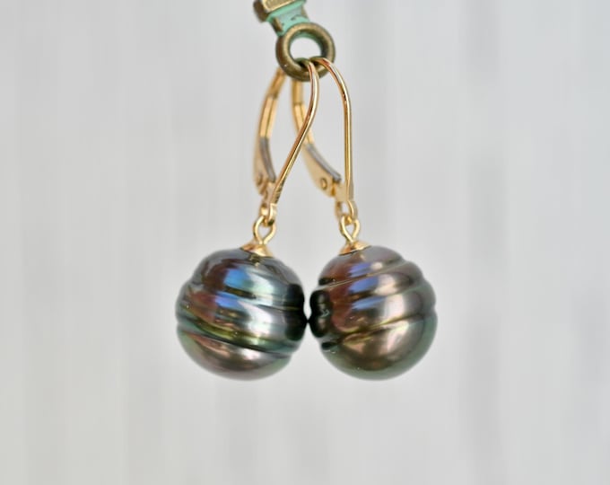 Deep Peacock Circled Tahitian Pearl Earrings:  Solid 18K Gold Lever Back, 11.4mm, Black Pearl Earrings, Au750