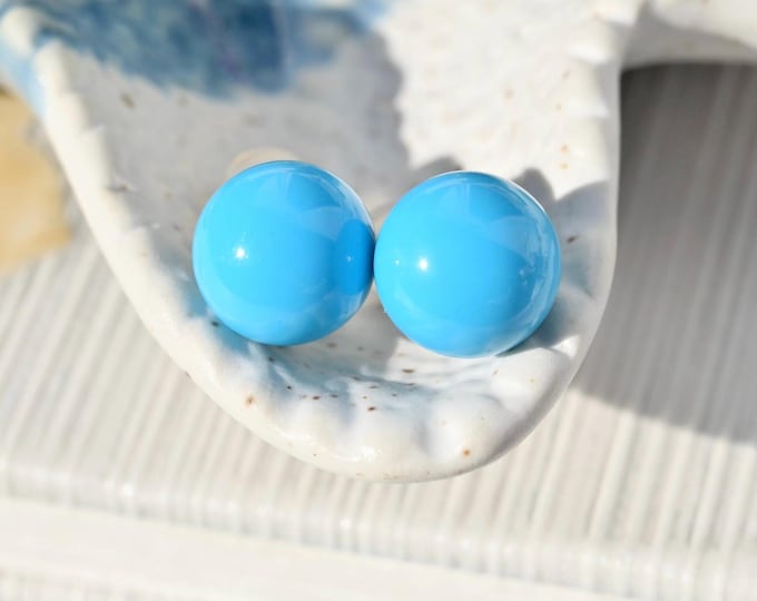 Sky Blue Turquoise Studs: Solid 18K Gold, Undyed, Round , Hubei Turquoise, 9.2mm, Authentic intense Blue, AAA+
