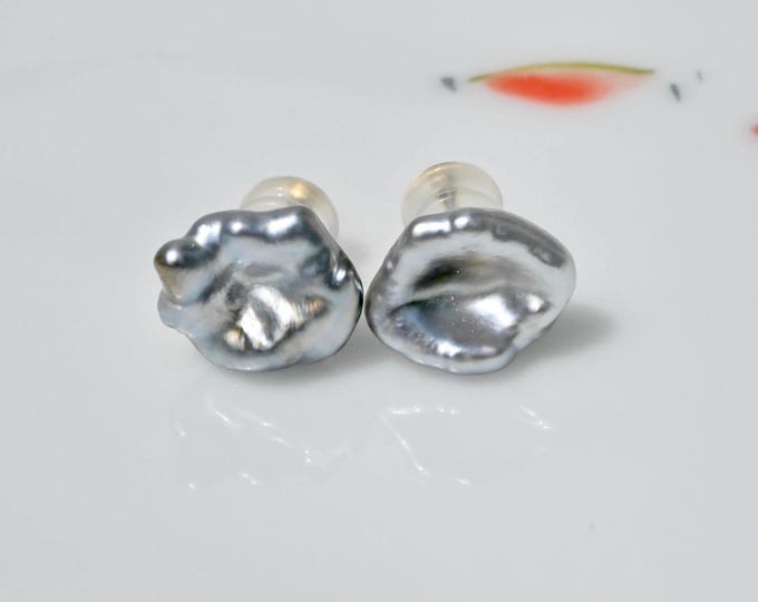 Tahitian Keshi Pearl Studs: Solid 18K Gold, 10mm*12mm, Silver Gray, AAA