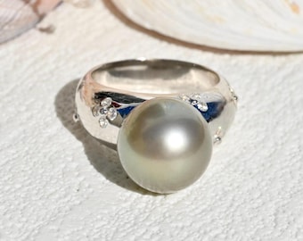 12.2mm Tahitian Pearl Ring: Sterling Silver, Pastel Gray Green, AAA, Floral Wide Brand