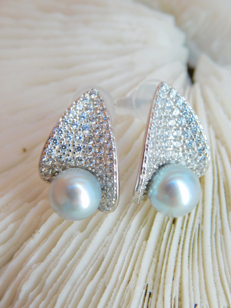 Cluster Errings Pastel Blue Akoya Pearl Earrings White Gold Plated over Silver Japanese Akoya Pearls AAA 6.7mm Modern Design image 9