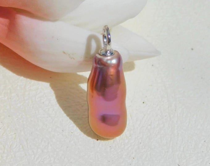 Super Metallic Keshi Pearl Pendant | AAA+ | Grape | Small Pearl Pendant | Eggplant |  7*18mm | Solid 18K White Gold | Au750 | Purple