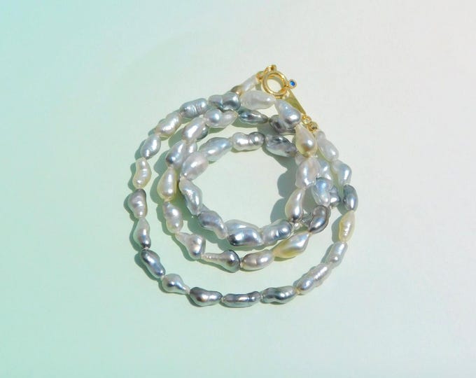 Tiny Tahitian Keshi Pearl Necklace | Gray | AAA | 3-4mm | Solid 18kt Gold | Free Formed Pearls | 16.5 Inches | Layering | Stacking