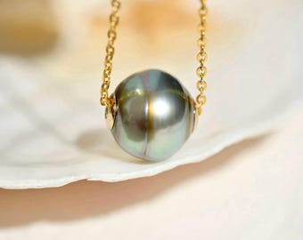 Floating Tahitian Pearl Necklace: Solid 18K Gold Pin-end Chain, 10.9mm, Silver Moss, AAA, Circled Pearl