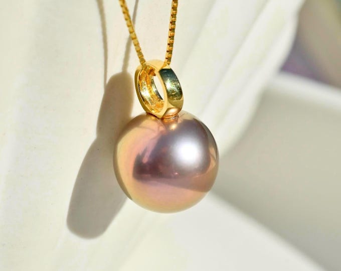 11.3mm Freshwater Pearl Pendant: Solid 18K Gold, Pink Mauve Pistachio, Metallic, AAA+