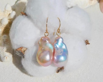 Mismatched Baroque Freshwater Pearl Earrings | Solid 18k Gold | Pastel Lavender | Golden Blush | Pearl Drop Earrings | Unmatched | AAA