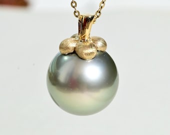13.1mm Pastel Aqua Green Tahitian Pearl Pendant: Solid 18K Gold, AAA, Light Color Tahitian Pearl, AAA