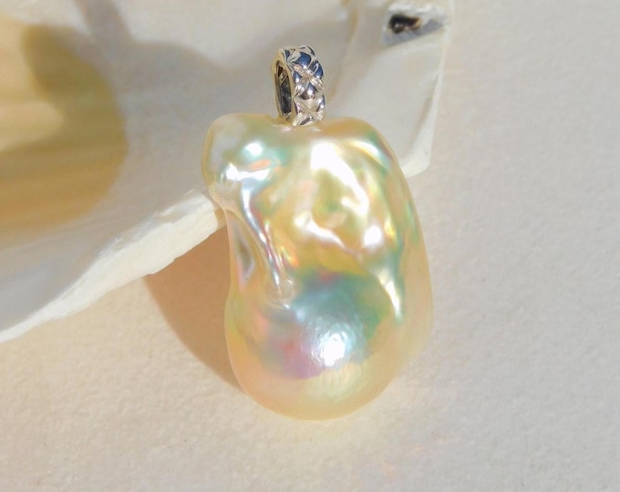 Big Baroque Pearl Pendant | AAA | Metallic Pastel Blush Pistachio Gold | Solid 18K White Gold Bail | 16 x 29 x 15mm | Fireball | No Chain