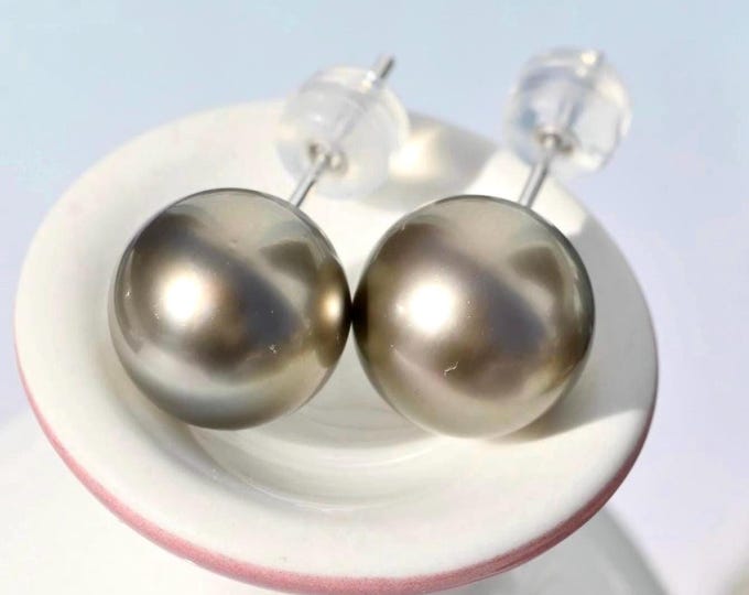 9.4mm Tahitian Pearl Studs: Olive-gray, AAA, Round, Solid 18k White Gold