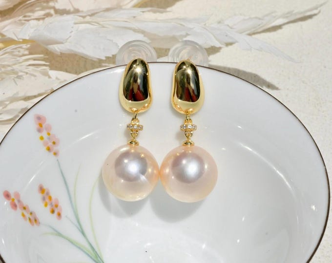 Vermeil Freshwater Pearl Earrings: 13.7mm, AAA, Soft Champagne