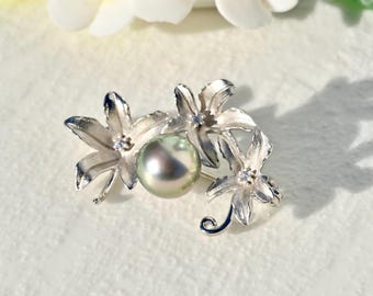 Lily Tahitian Pearl Brooch/Pendant: S925 Silver Pin, AAA+, Pastel Green Gray, Flower