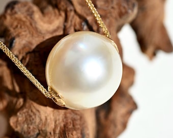 13.3mm Floating Golden South Sea Pearl Necklace: Creamy Champagne, Solid 18K Gold Pin-end Chain