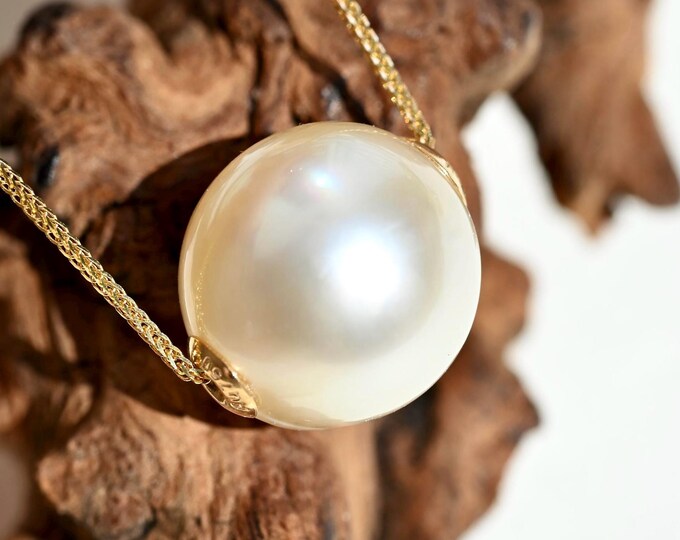 13.3mm Floating Golden South Sea Pearl Necklace: Creamy Champagne, Solid 18K Gold Pin-end Chain