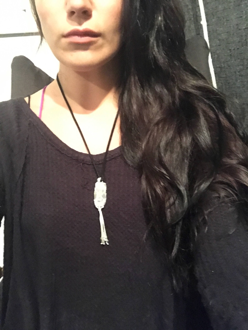 Bohemian Jewelry Raw Quartz Point Macrame Necklace Raw Stone Pendant Boho Necklace Healing Crystal Jewelry Gifts For Her