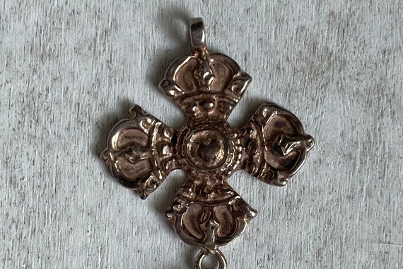 Antique Gold Wash over Sterling Silver Cross-Styl… - image 3