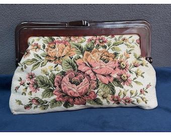 Bolso de mano vintage con tapiz de flores de rosas, marco de plástico rosa beige marfil