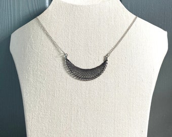 Mid-long necklace with pendant made of handmade spindle lace in gray cotton thread for women